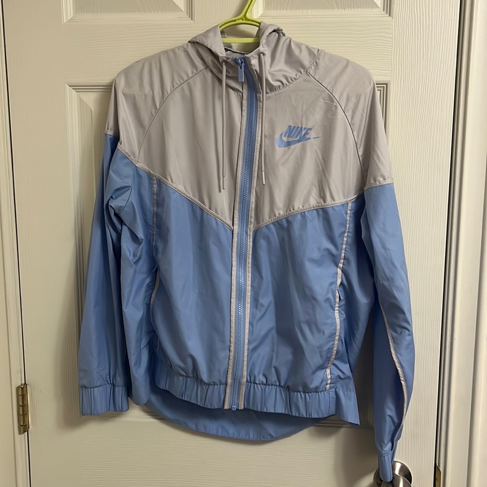 Nike Wind Runner Jacket